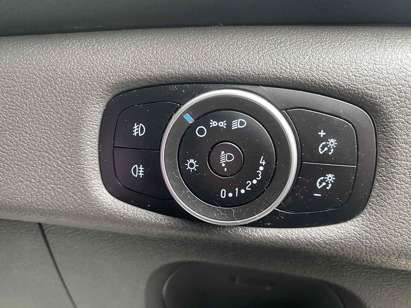 Ford 2.0 350 EcoBlue Leader Panel Van 5dr Diesel Manual FWD L3 H2 Euro 6 (s/s) (105 ps)