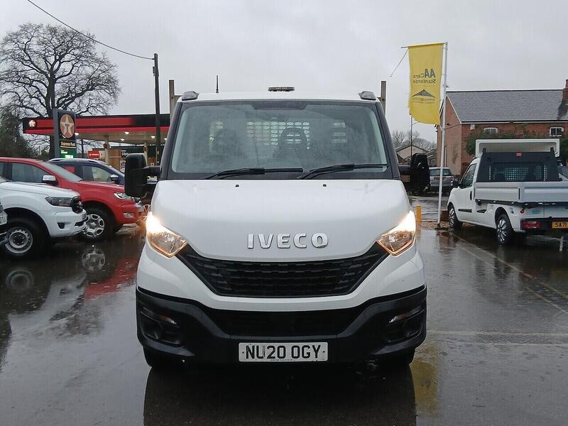 Iveco 2.3D HPI 14V 35S 3450 Dropside 2dr Diesel Manual MWB Euro 6 (s/s) (136 ps) 2.3 2dr Dropside Automatic Diesel