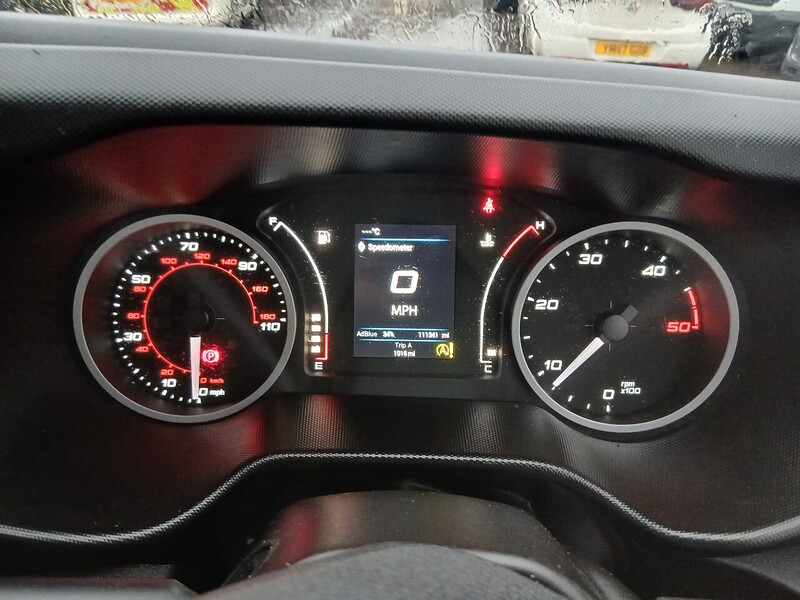 Iveco 2.3D HPI 14V 35S 3450 Dropside 2dr Diesel Manual MWB Euro 6 (s/s) (136 ps) 2.3 2dr Dropside Automatic Diesel