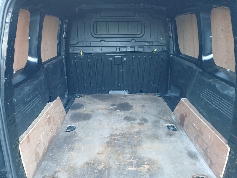 Peugeot 1.6 BlueHDi 1000 Professional Standard Panel Van 5dr Diesel Manual SWB Euro 6 (s/s) (100 bhp)