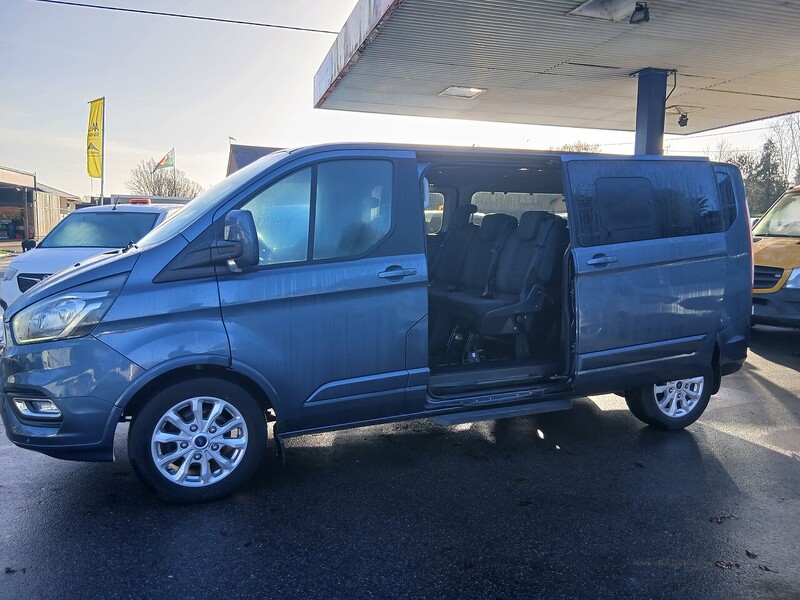 Ford 2.0 310 EcoBlue Titanium Minibus Double Cab 5dr Diesel Manual L2 Euro 6 (s/s) (130 ps)