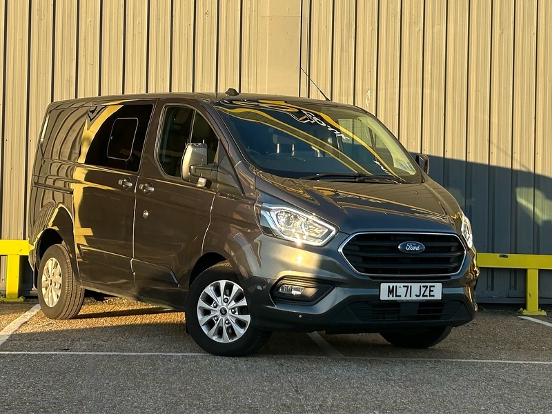 Ford 320 EcoBlue Limited Combi Van 2.0 Automatic Diesel
