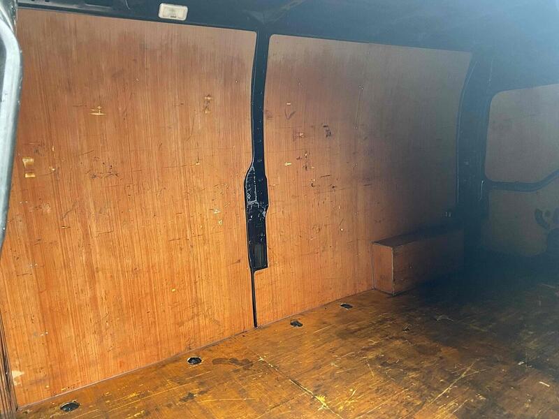 Renault dCi 35 Business+ Panel Van 2.3 Manual Diesel