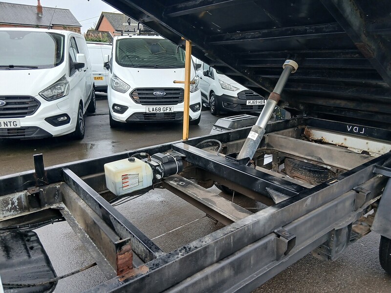 LDV 2.5 Eco-D Tipper 2dr Diesel Manual LWB Euro 5 (136 ps)