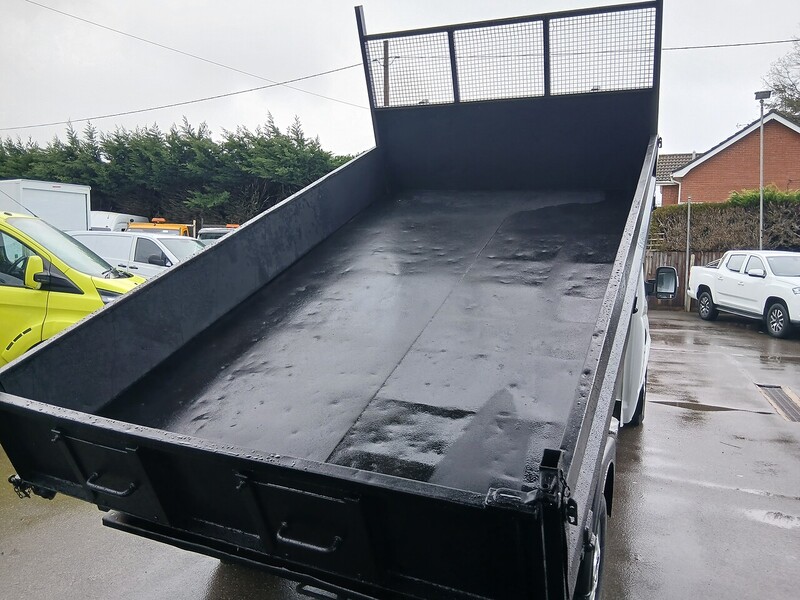LDV 2.5 Eco-D Tipper 2dr Diesel Manual LWB Euro 5 (136 ps)