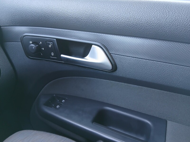 Volkswagen 1.6 TDI CR MPV 5dr Diesel Manual Euro 5 (102 ps)