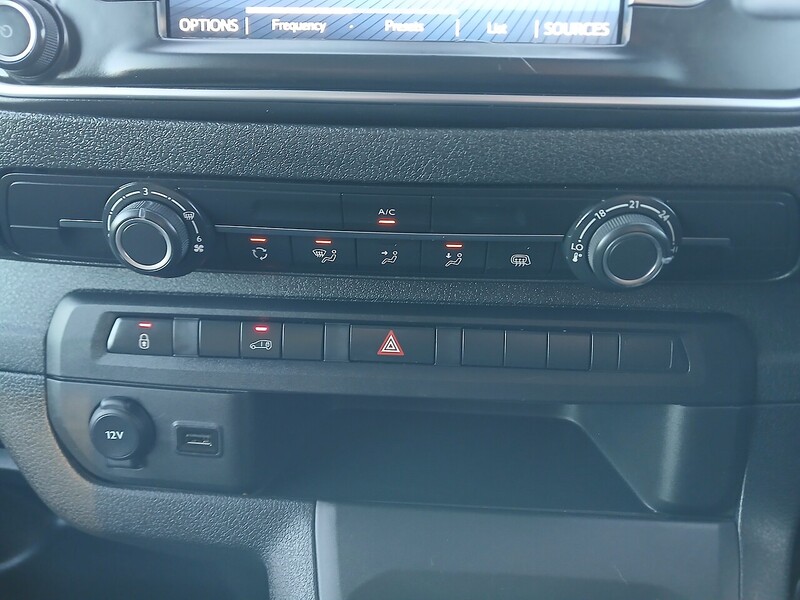 Toyota 2.0D Icon Long Panel Van 6dr Diesel Manual LWB Euro 6 (140 ps)