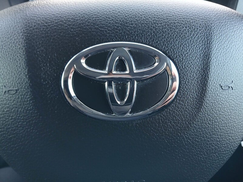 Toyota 2.0D Icon Long Panel Van 6dr Diesel Manual LWB Euro 6 (140 ps)