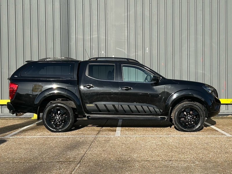 Nissan dCi N-Guard Pickup 2.3 Automatic Diesel