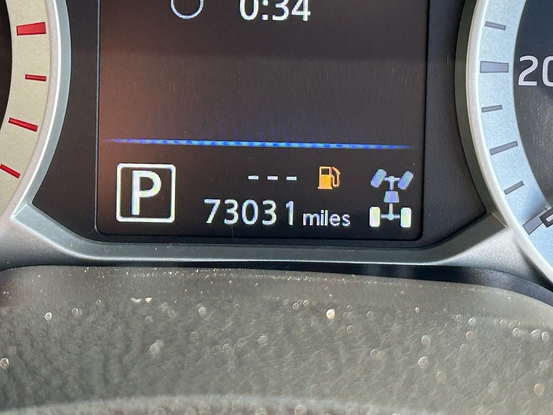 Nissan dCi N-Guard Pickup 2.3 Automatic Diesel