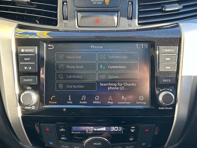 Nissan dCi N-Guard Pickup 2.3 Automatic Diesel