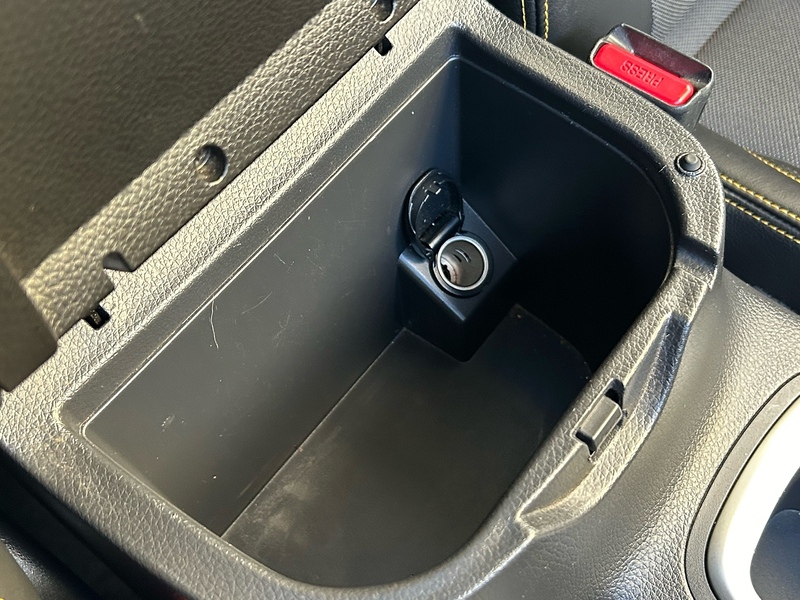 Nissan dCi N-Guard Pickup 2.3 Automatic Diesel