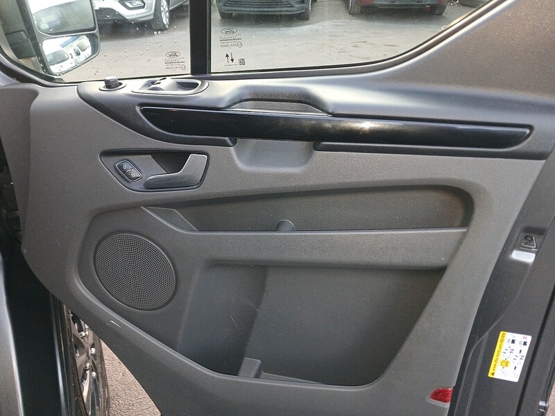 Ford 2.0 300 EcoBlue Limited Panel Van 5dr Diesel Manual L2 H1 Euro 6 (s/s) (130 ps)