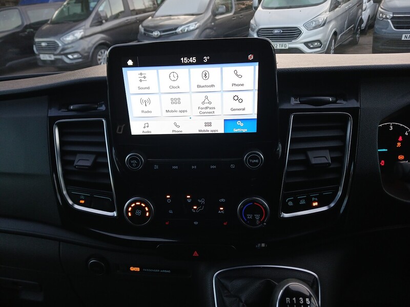 Ford 2.0 300 EcoBlue Limited Panel Van 5dr Diesel Manual L2 H1 Euro 6 (s/s) (130 ps)