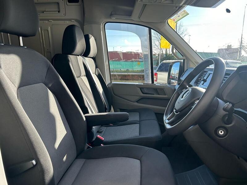 Volkswagen 2.0 TDI CR35 Trendline Panel Van 5dr Diesel Automatic FWD LWB High Roof Euro 6 (s/s) (140 ps)