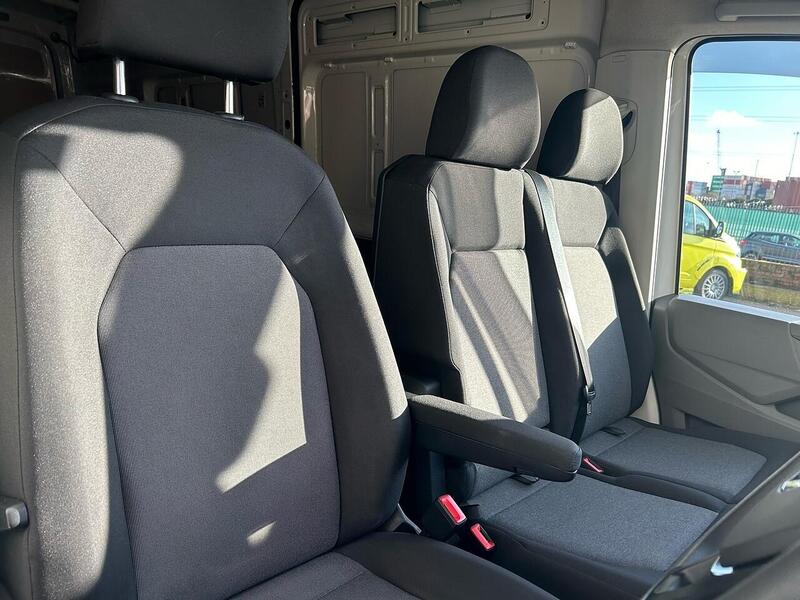 Volkswagen 2.0 TDI CR35 Trendline Panel Van 5dr Diesel Automatic FWD LWB High Roof Euro 6 (s/s) (140 ps)