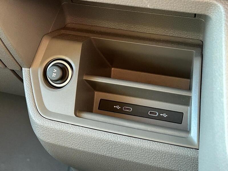 Volkswagen 2.0 TDI CR35 Trendline Panel Van 5dr Diesel Automatic FWD LWB High Roof Euro 6 (s/s) (140 ps)