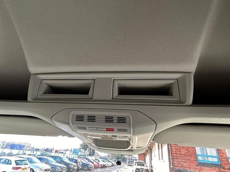 Volkswagen 2.0 TDI CR35 Trendline Panel Van 5dr Diesel Automatic FWD LWB High Roof Euro 6 (s/s) (140 ps)