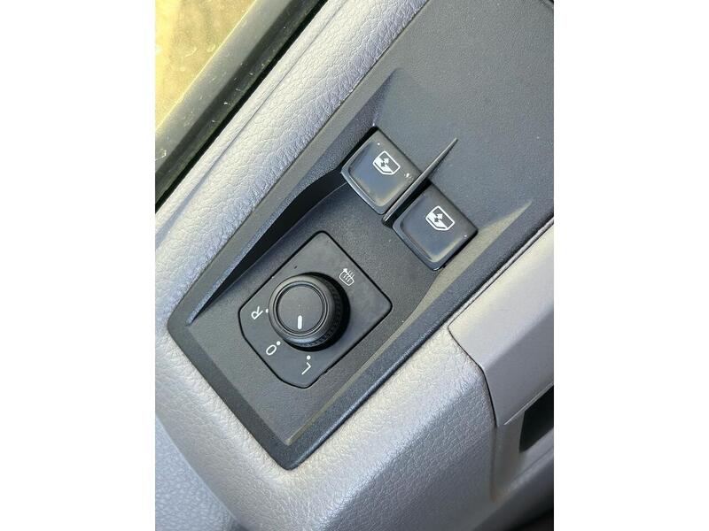 Volkswagen 2.0 TDI CR35 Trendline Panel Van 5dr Diesel Automatic FWD LWB High Roof Euro 6 (s/s) (140 ps)