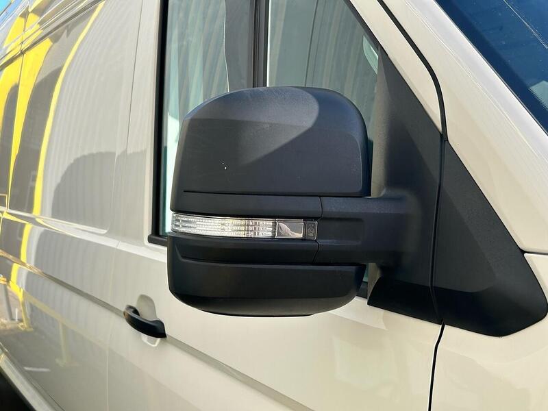 Volkswagen 2.0 TDI CR35 Trendline Panel Van 5dr Diesel Automatic FWD LWB High Roof Euro 6 (s/s) (140 ps)