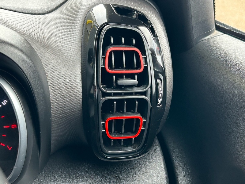 Citroen PureTech Flair SUV 1.2 Manual Petrol