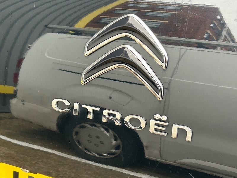 Citroen PureTech Flair SUV 1.2 Manual Petrol