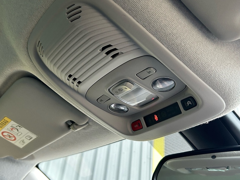 Citroen PureTech Flair SUV 1.2 Manual Petrol