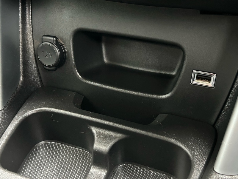 Citroen PureTech Flair SUV 1.2 Manual Petrol