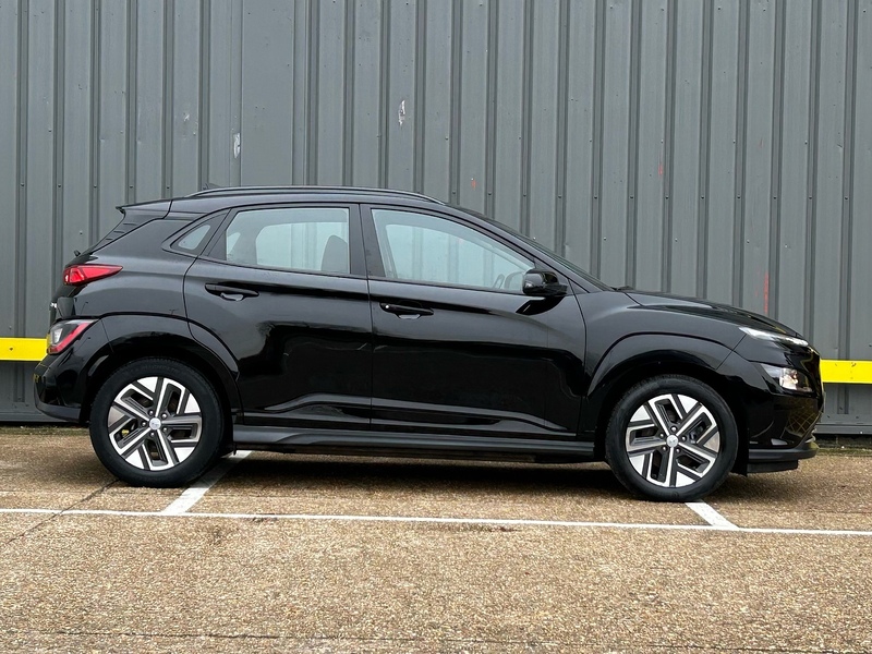 Hyundai SE Connect SUV 0.0 Automatic Electric
