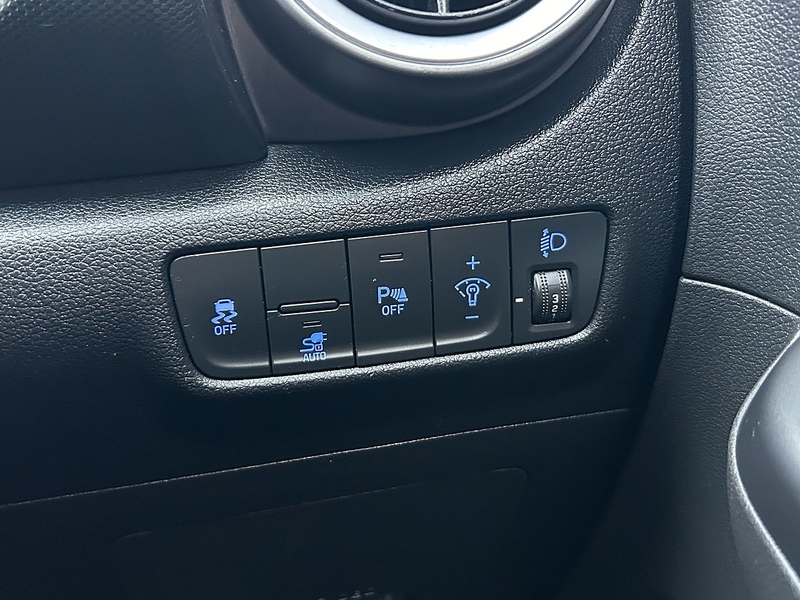 Hyundai SE Connect SUV 0.0 Automatic Electric