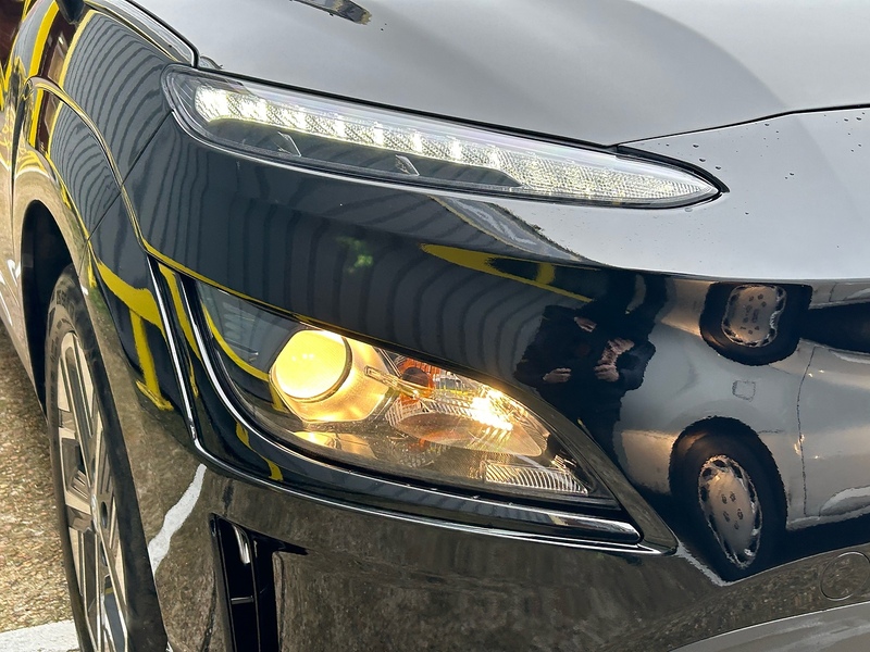 Hyundai SE Connect SUV 0.0 Automatic Electric