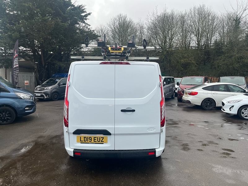 Ford 2.0 300 EcoBlue Trend Panel Van 5dr Diesel Manual L2 H1 Euro 6 (105 ps)