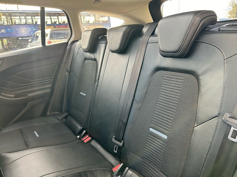 Ford 1.5 EcoBlue Active X Estate 5dr Diesel Auto Euro 6 (s/s) (120 ps)