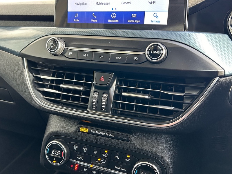 Ford 1.5 EcoBlue Active X Estate 5dr Diesel Auto Euro 6 (s/s) (120 ps)