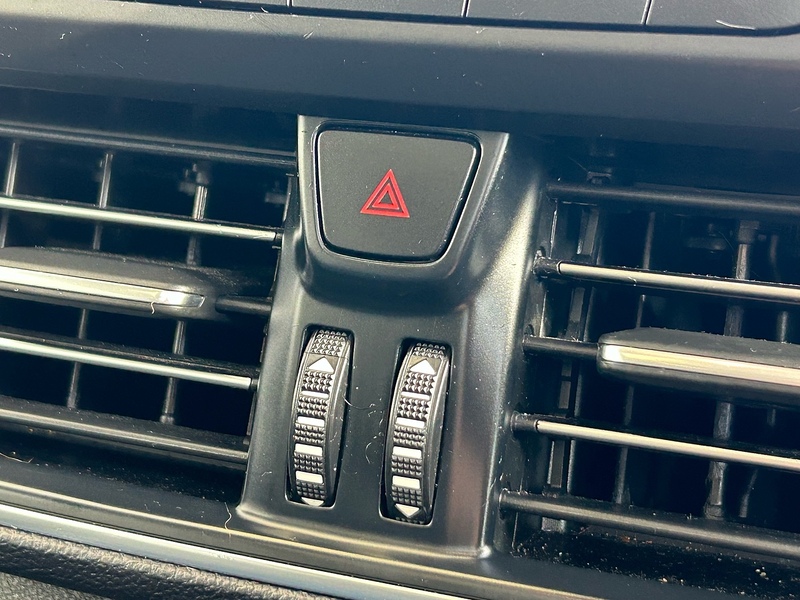 Ford 1.5 EcoBlue Active X Estate 5dr Diesel Auto Euro 6 (s/s) (120 ps)