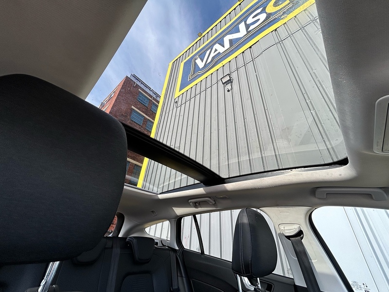 Ford 1.5 EcoBlue Active X Estate 5dr Diesel Auto Euro 6 (s/s) (120 ps)