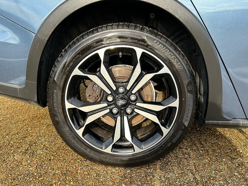 Ford 1.5 EcoBlue Active X Estate 5dr Diesel Auto Euro 6 (s/s) (120 ps)