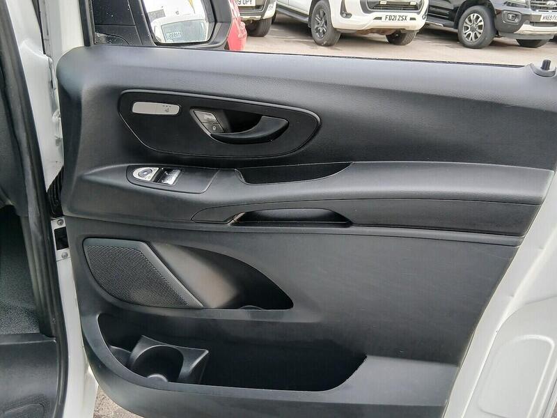 Mercedes-Benz 116 e 66kWh Progressive Panel Van 6dr Electric Auto FWD L2 (LWB) (115 ps)