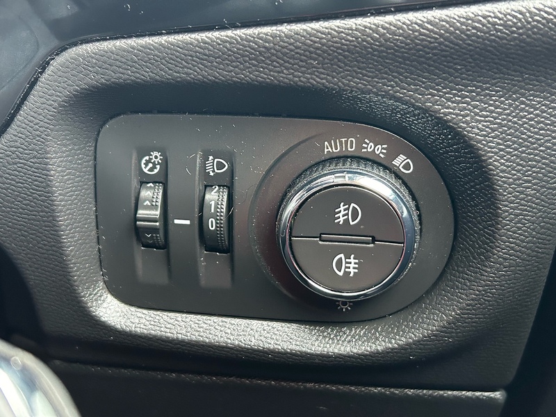 Vauxhall 1.2 Turbo GS Hatchback 5dr Petrol Manual Euro 6 (s/s) (100 ps)