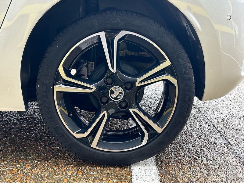 Vauxhall 1.2 Turbo GS Hatchback 5dr Petrol Manual Euro 6 (s/s) (100 ps)