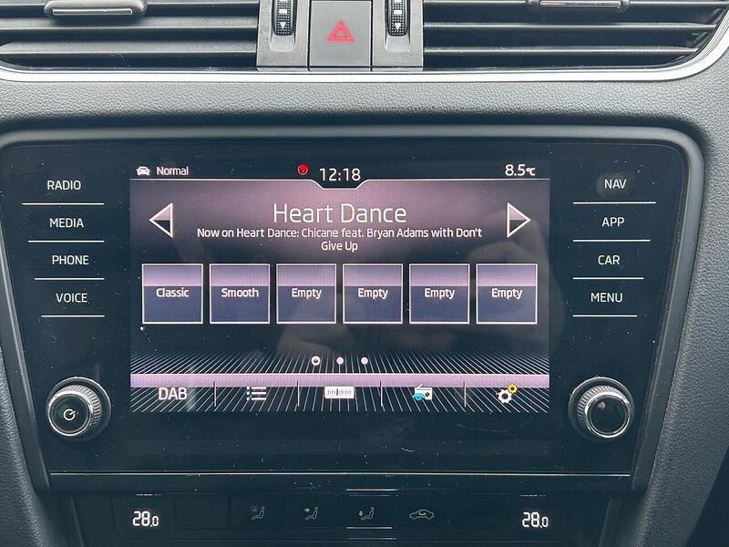 Skoda 2.0 TDI SE L Estate 5dr Diesel DSG 7Spd Euro 6 (s/s) (150 ps)