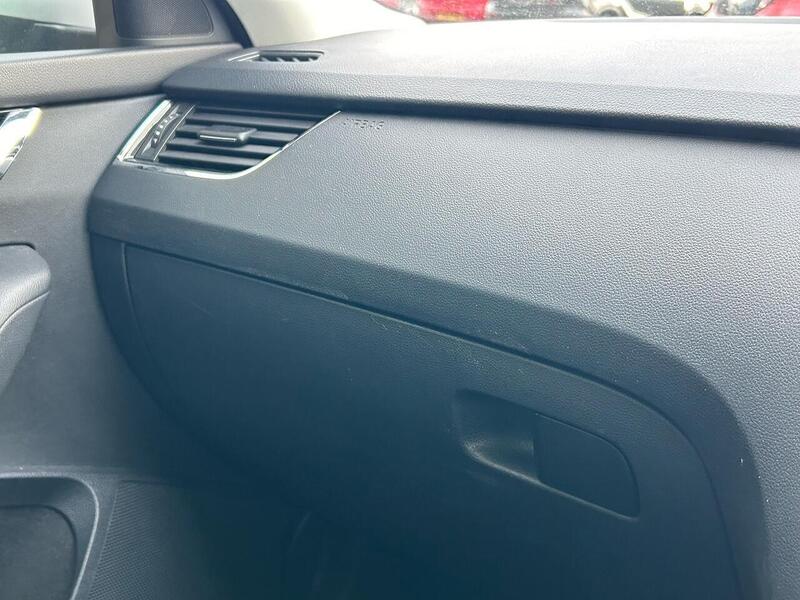 Skoda 2.0 TDI SE L Estate 5dr Diesel DSG 7Spd Euro 6 (s/s) (150 ps)