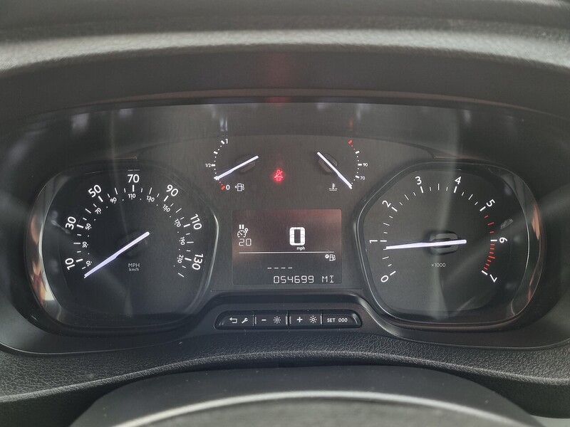 Vauxhall 1.5 Turbo D 2900 Dynamic Panel Van 6dr Diesel Manual L2 H1 Euro 6 (s/s) (100 ps)