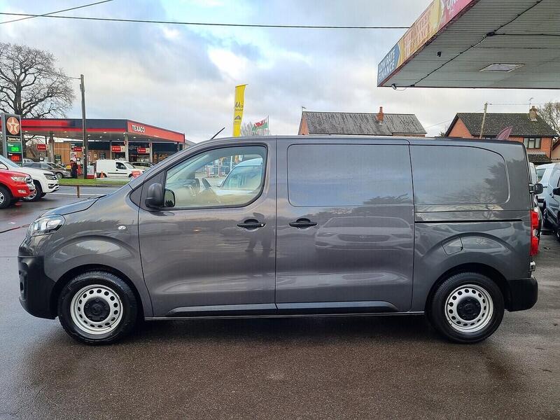 Vauxhall 1.5 Turbo D 2700 Dynamic Panel Van 6dr Diesel Manual L1 H1 Euro 6 (s/s) (120 ps)