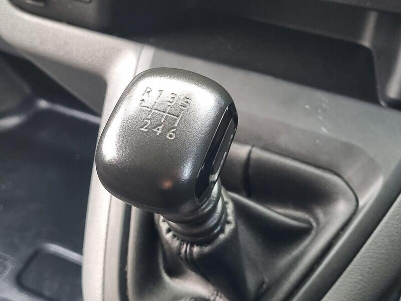 Vauxhall 1.5 Turbo D 2700 Dynamic Panel Van 6dr Diesel Manual L1 H1 Euro 6 (s/s) (120 ps)