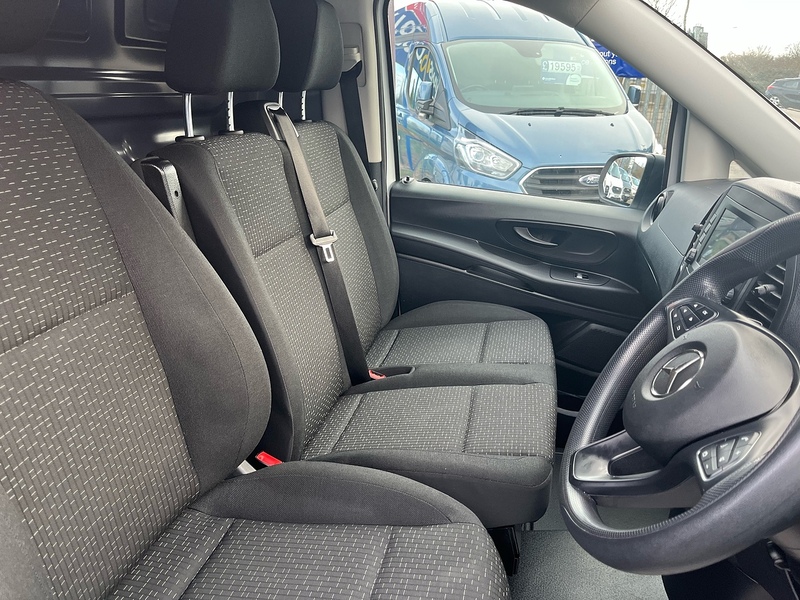 Mercedes-Benz 116 e 66kWh Progressive Panel Van 6dr Electric Auto FWD L2 (LWB) (115 ps)