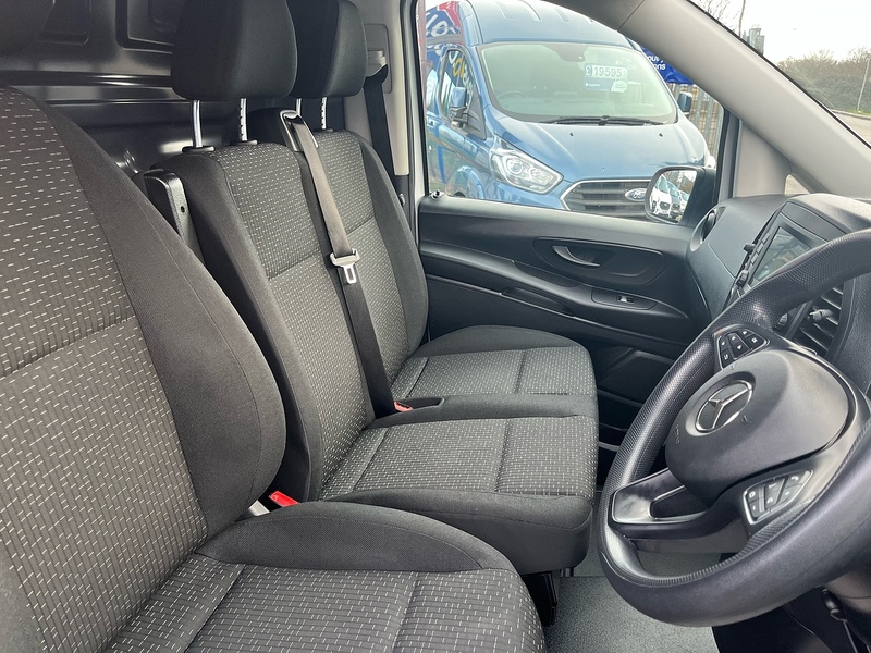 Mercedes-Benz 116 e 66kWh Progressive Panel Van 6dr Electric Auto FWD L2 (LWB) (115 ps)