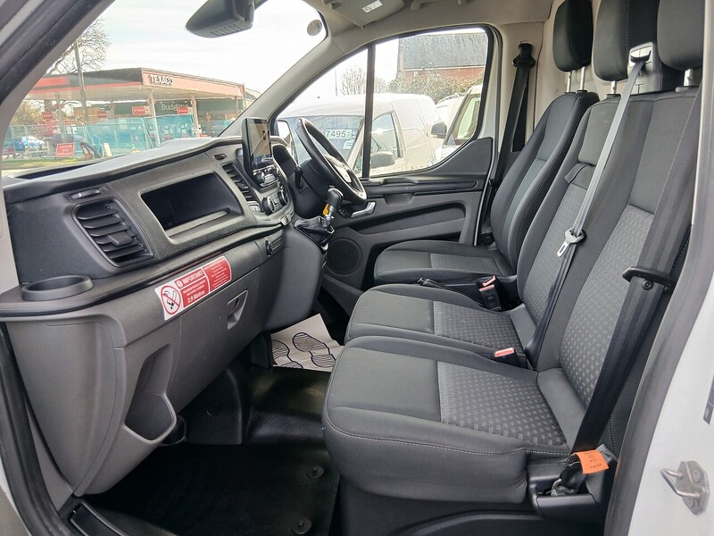 Ford 2.0 320 EcoBlue Trend Panel Van 5dr Diesel Manual L2 H1 Euro 6 (s/s) (105 ps)