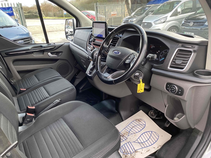 Ford Transit Custom Limited Automatic Diesel 2.0 5dr Combi Van Automatic Diesel