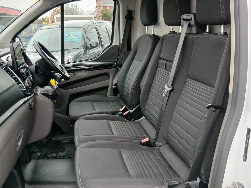 Ford 2.0 280 EcoBlue Limited Panel Van 5dr Diesel Manual L1 H1 Euro 6 (s/s) (130 ps)